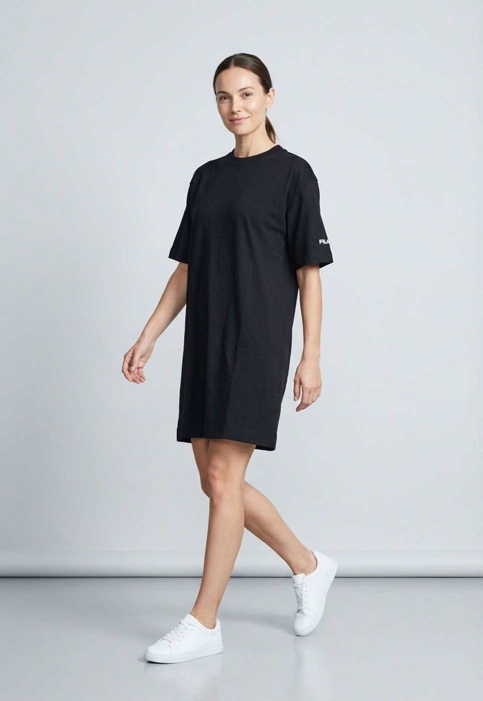 Imagem principal Vestido Feminino Fila Mid Basic preto Fila preto