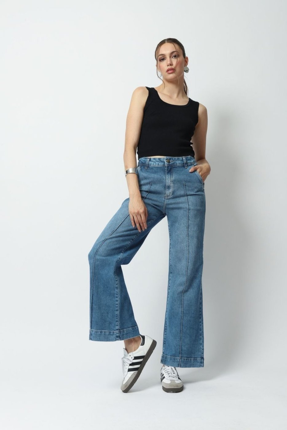 Calça Jeans Reta com Nervura 36