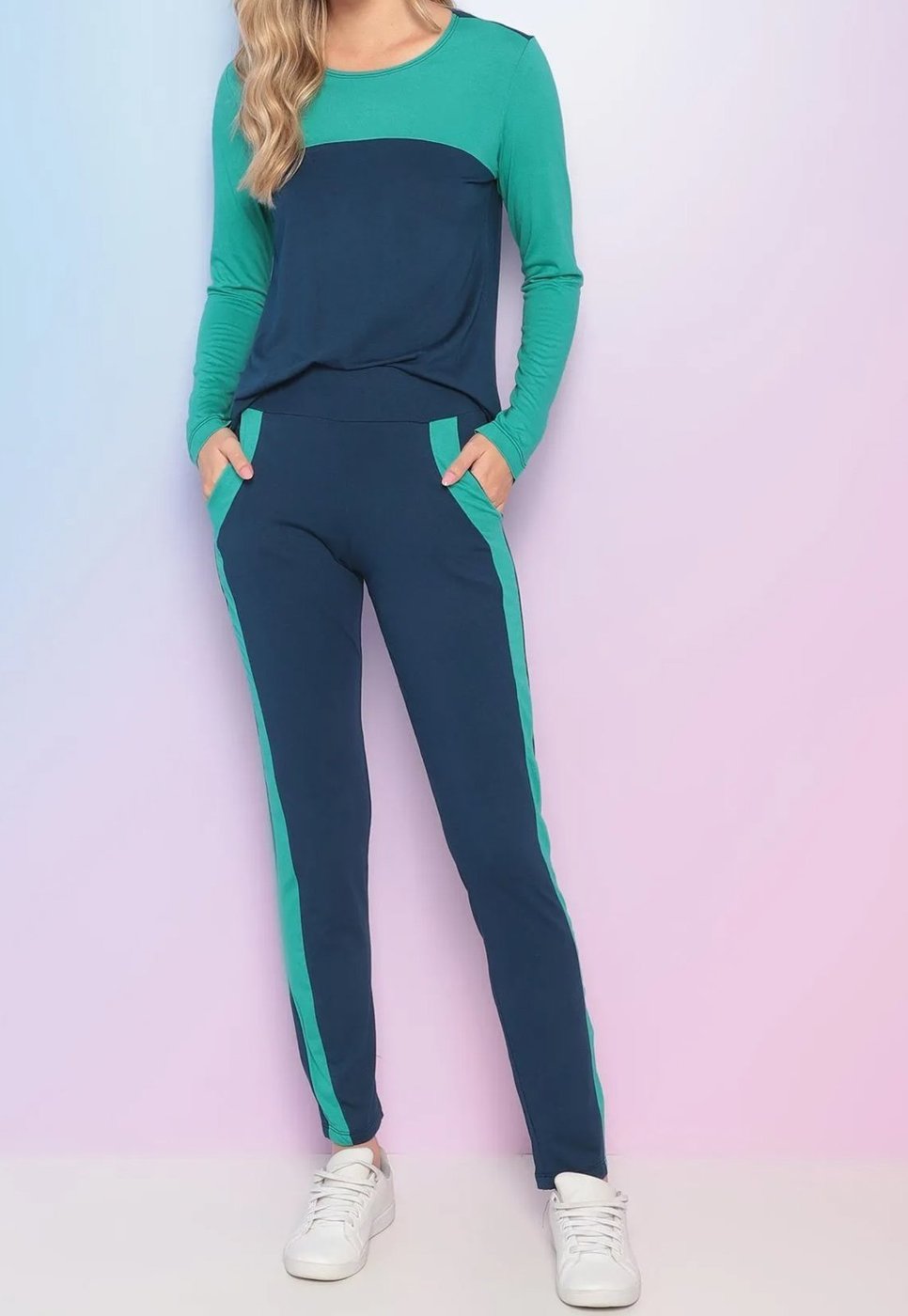 Imagem principal Conjunto Calça e Blusa Manga Longa Maria Paes Marinho e Verde azul marinho verde Maria Paes azul marinho verde