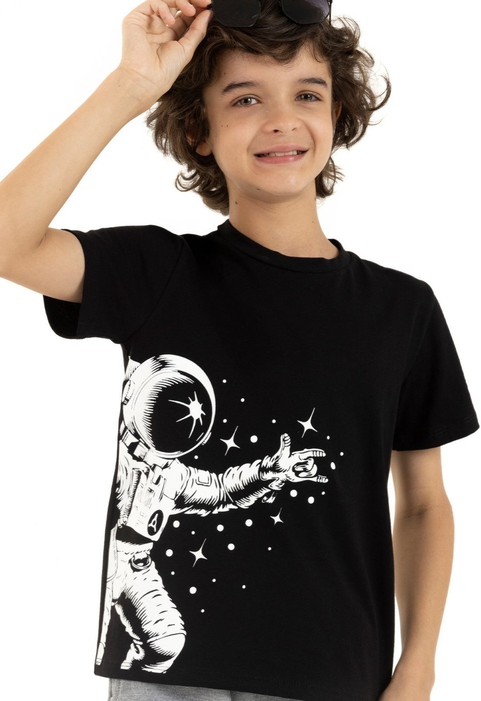 Imagem principal Infantil - Camiseta Menino De Verão Brilha no Escuro Cochilo Cósmico Magicamente Kids branco Magicamente Kids branco