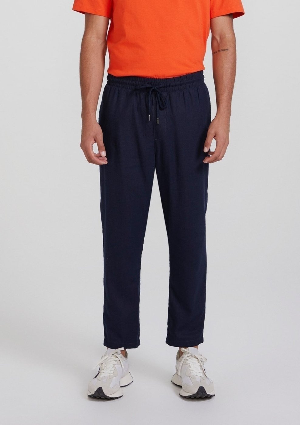 Imagem principal Calça Masculina Em Linho Com Cadarço Hering azul marinho Hering azul marinho