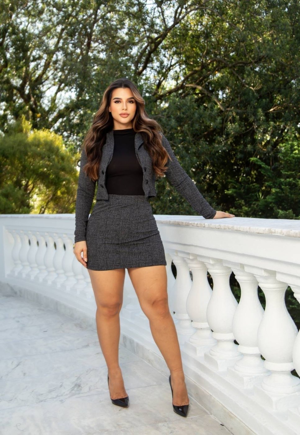 Conjunto Blazer Curto e Short Saia Curto Xadrez