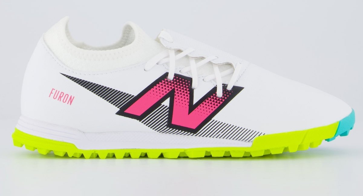 Chuteira New Balance Furon Dispatch Society Branca e Verde