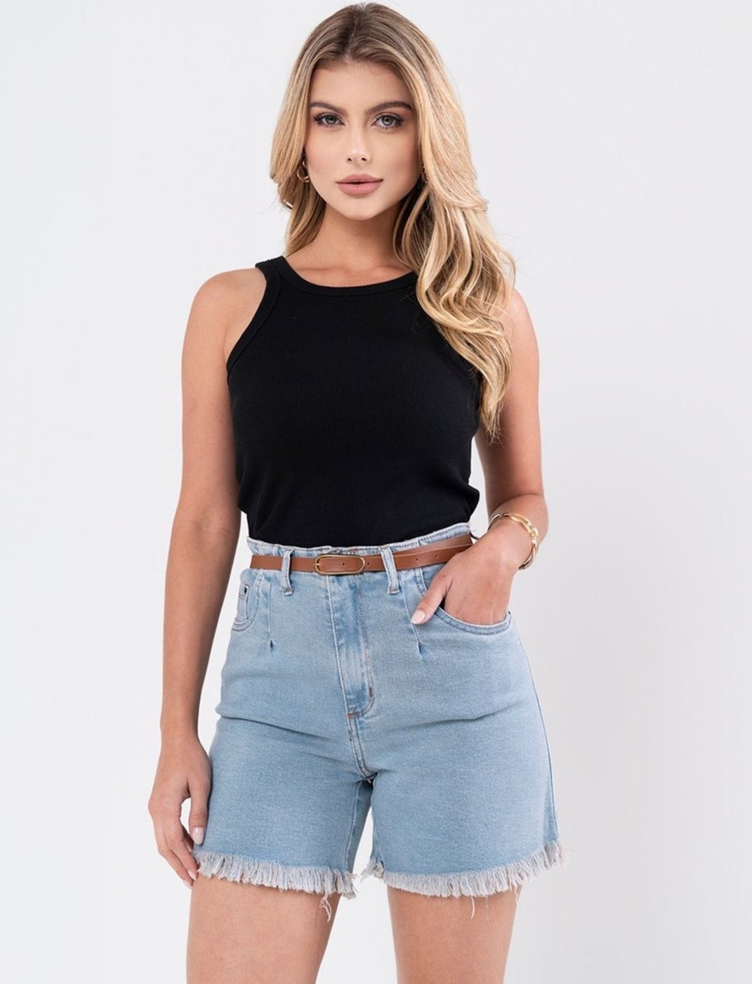 Shorts Mom Feminino Cintura Alta com Cinto 24186 Sujinha