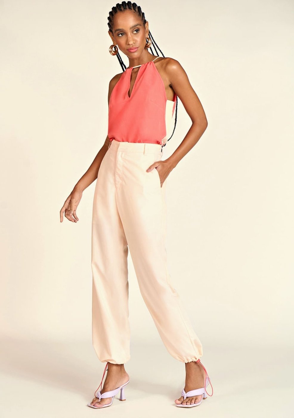 Imagem principal Calça Zinco Parachute Cós Alto Detalhe Barra bege Zinco bege