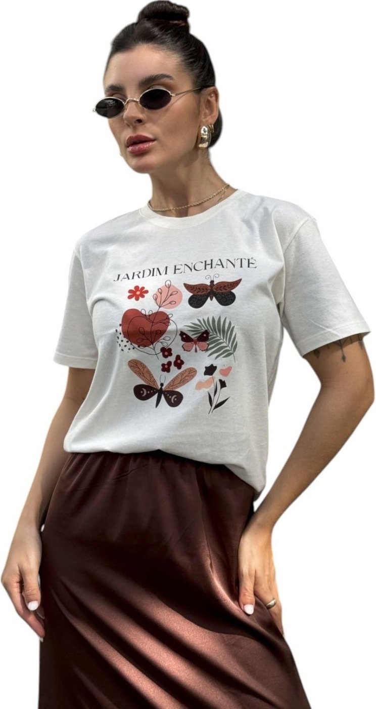 Camiseta Cianitas Off Estampa Jardim Enchanté