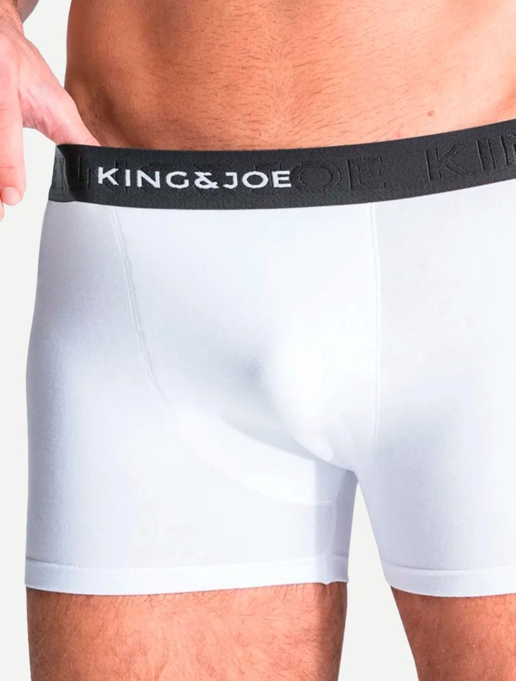 Imagem principal Kit Cueca King & Joe Masculina Boxer Lisa AC19701 Branca C/Preta 2UN King E Joe branco King E Joe branco