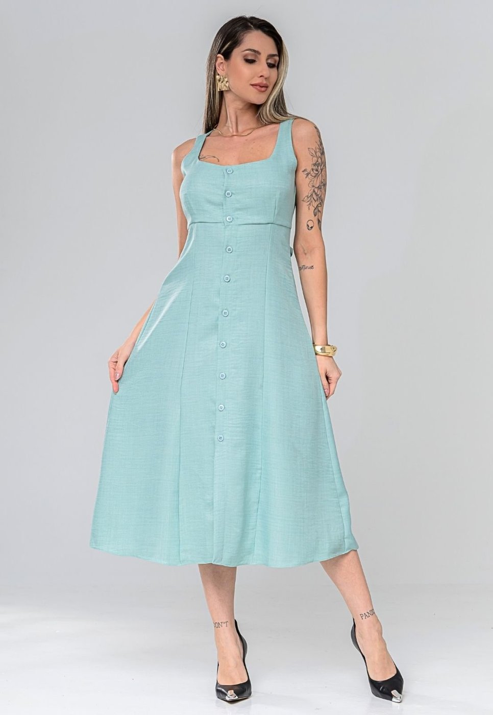 Vestido Mid Regata Fechamento Com Botões Frontais Moda Verão Casual Amarração Confortável Claro