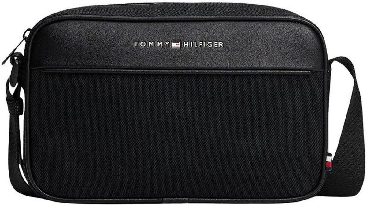 Imagem principal Shoulder Bag Tommy Hilfiger Foundation Ew Reporter preto Tommy Hilfiger preto