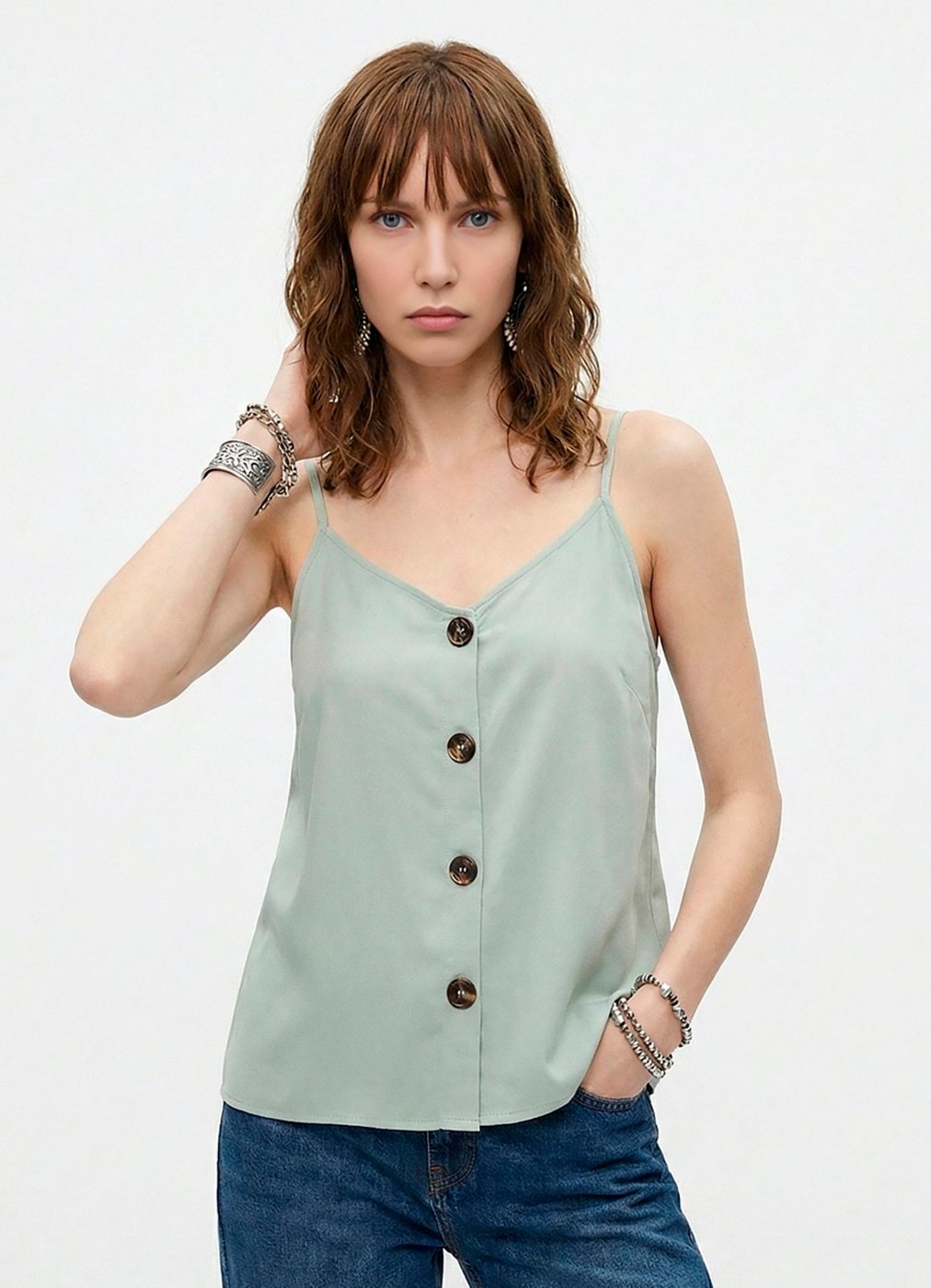 Imagem principal Regata em Viscose com Botões SOB verde SOB verde