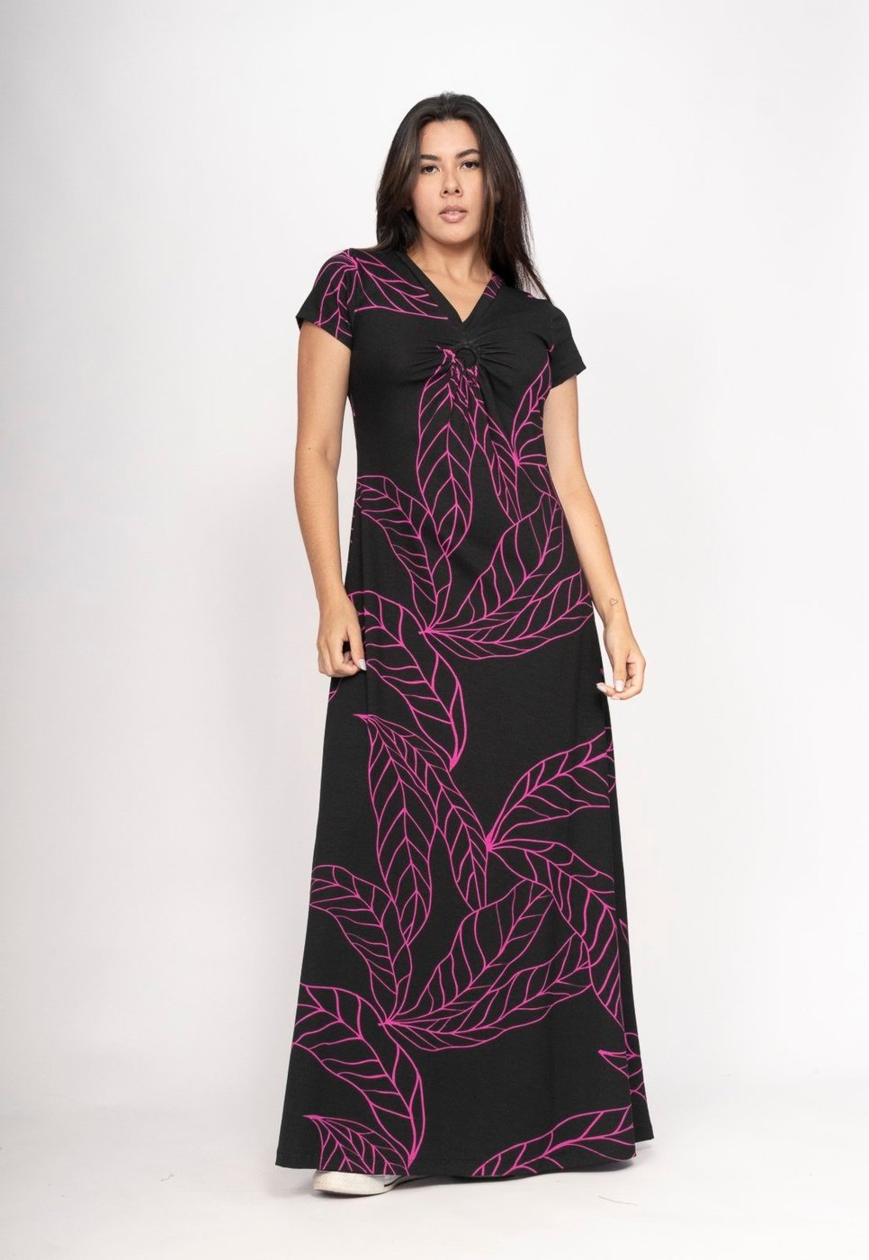 Vestido CabanaFree Coema Longo Malha Detalhe no Busto Estampa Antúrios Lilás