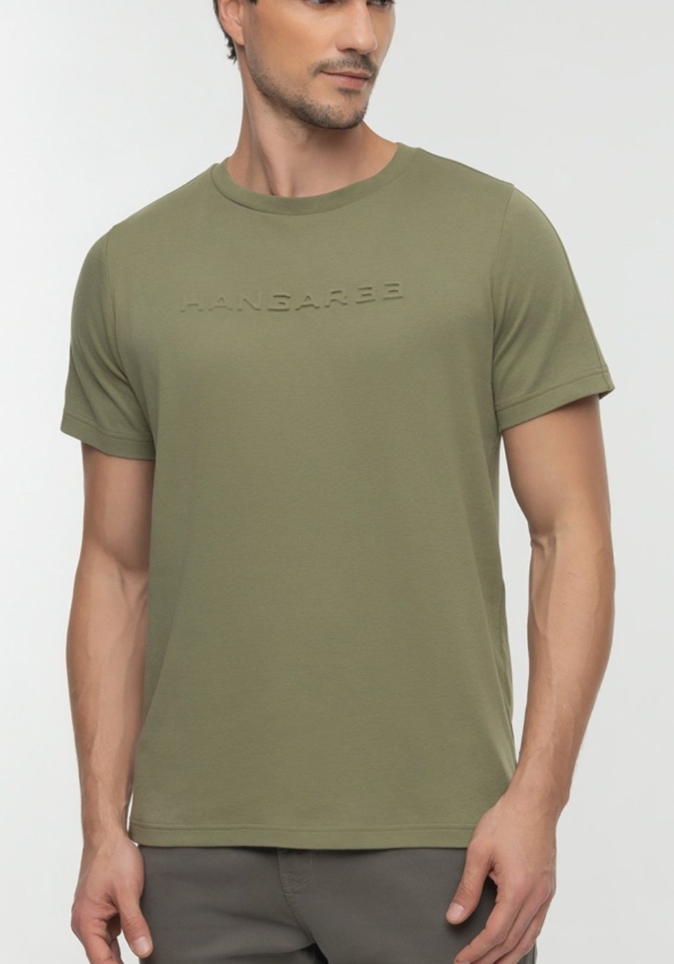 Imagem principal Camiseta Masculina De Mangas Curtas Com Logo Hangar 33 preto Hangar 33 preto