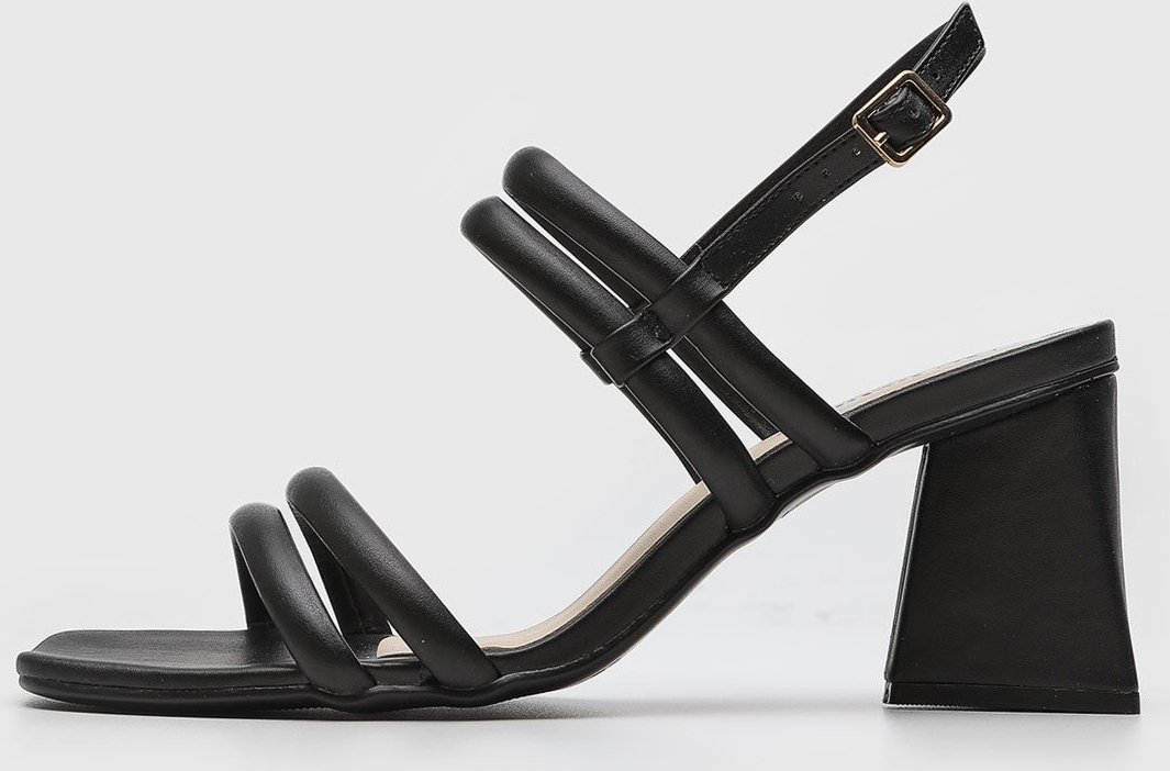 Sandália Feminina cê Salto Bloco Médio Preta