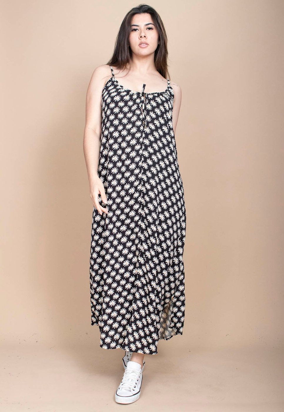 Vestido Longo Cabanafree Caçuá Viscose Alça Fina Estampa Encanto das Margaridas