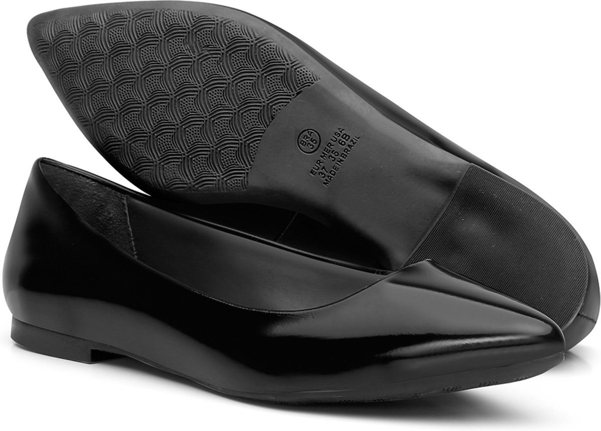 Sapatilha bico fino Casual Comfort Dia a Dia Preta
