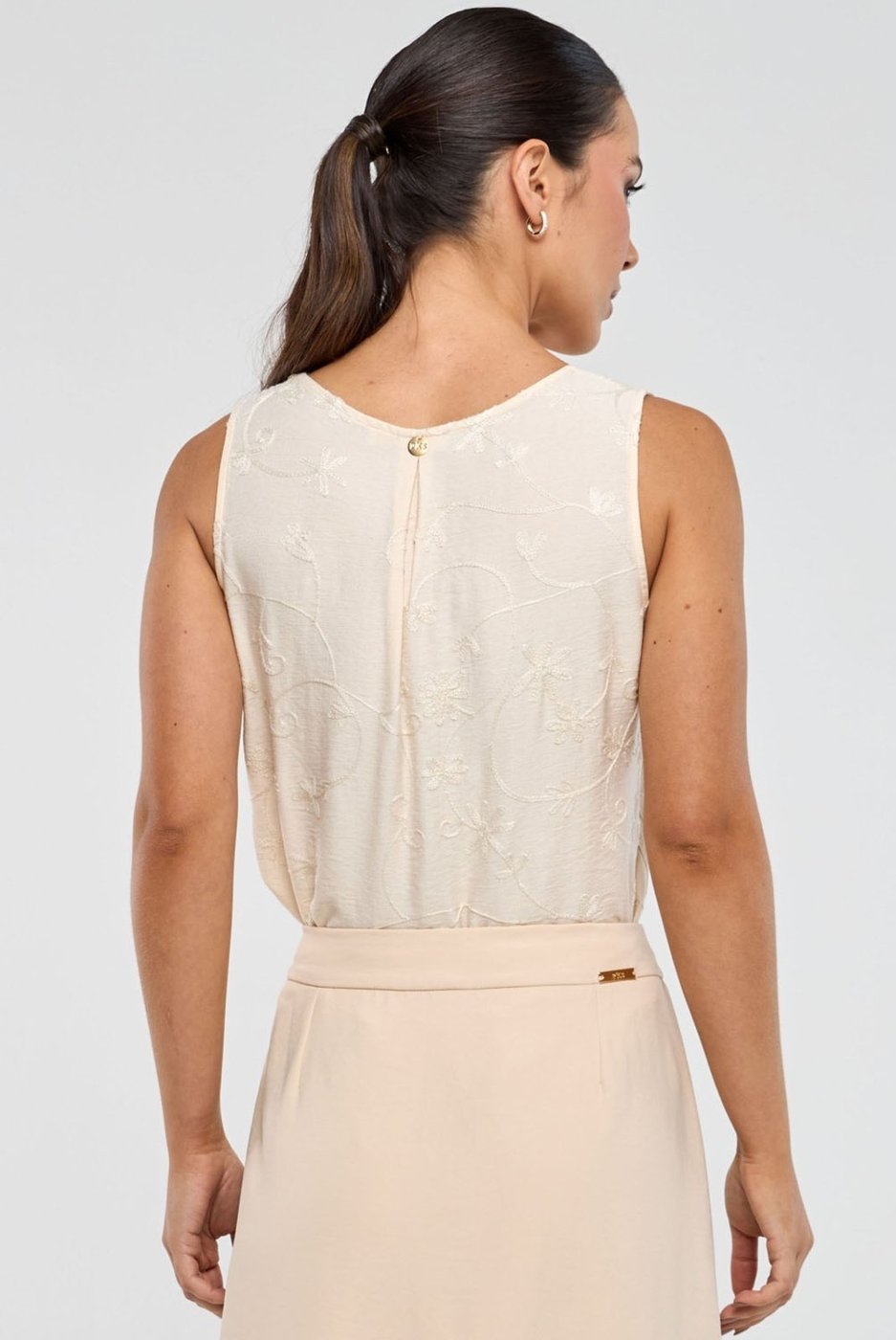 Imagem principal Regata PKS Em Viscose Bordada Off White bege white PKS bege white