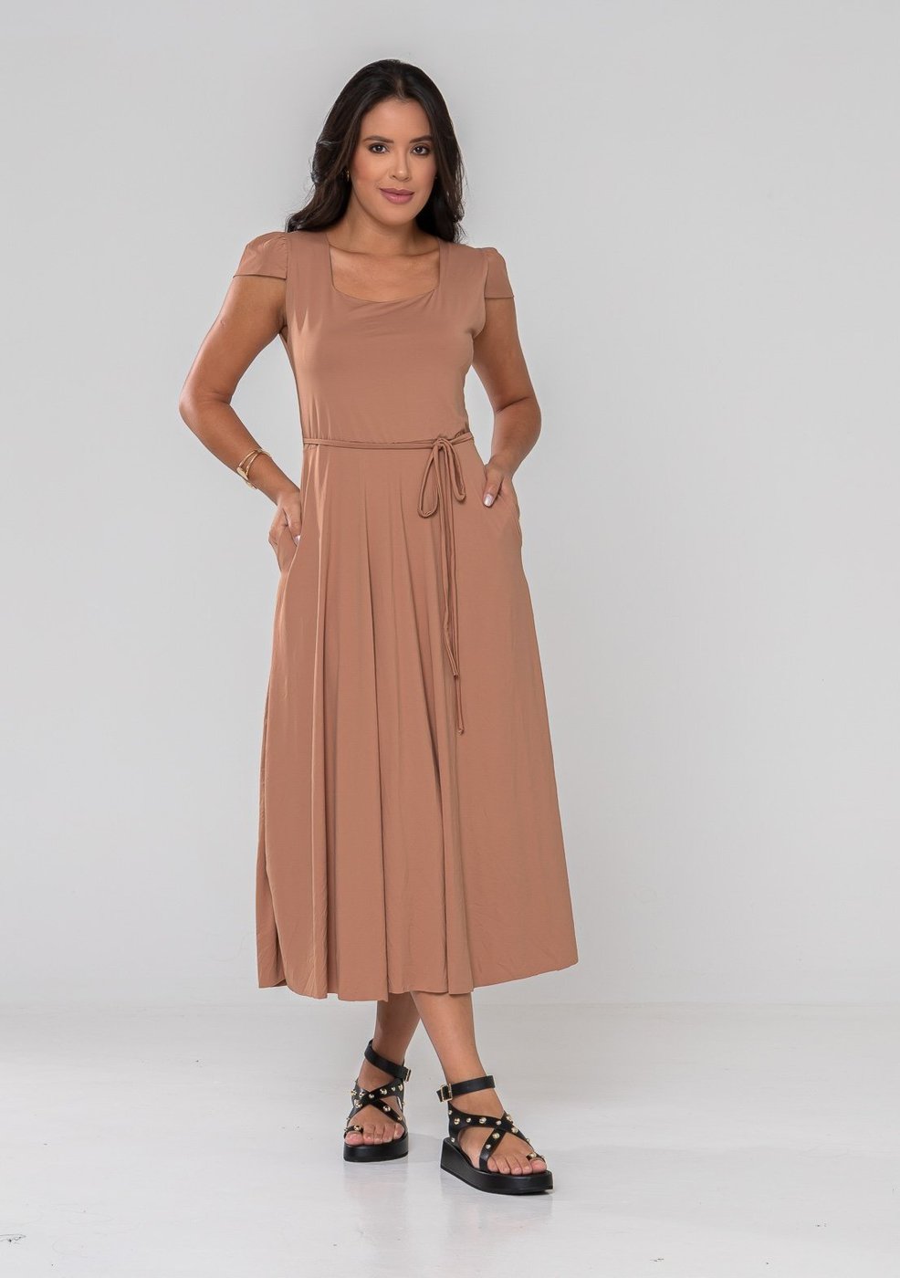 Imagem principal Vestido Aura Brenda Suplex Bolso marrom Aura marrom