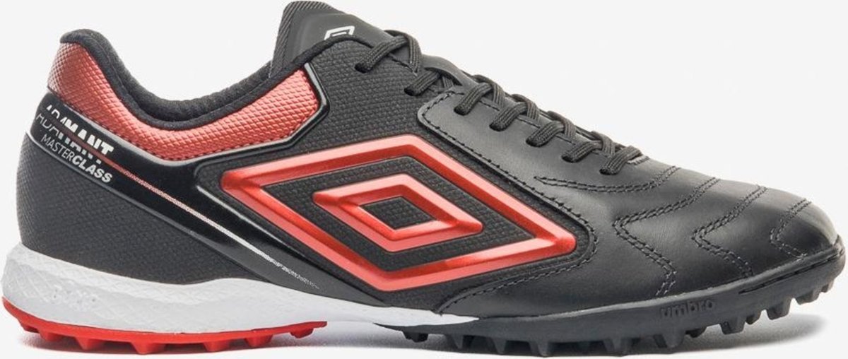 Chuteira Society Umbro Adamant Master Class Premier