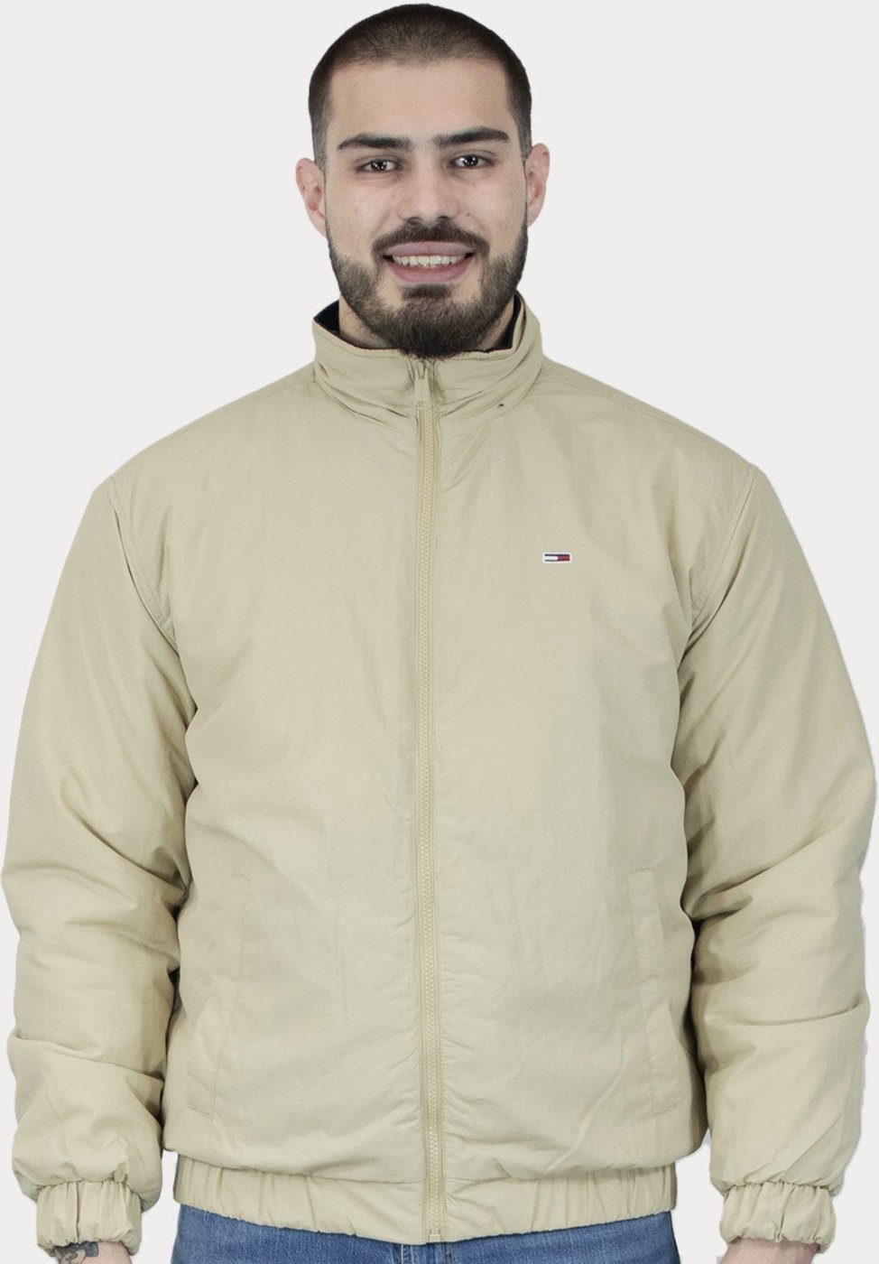 Imagem principal Jaqueta Tommy Jeans Masculina Essential Padded Logo Collar cáqui Tommy Jeans cáqui