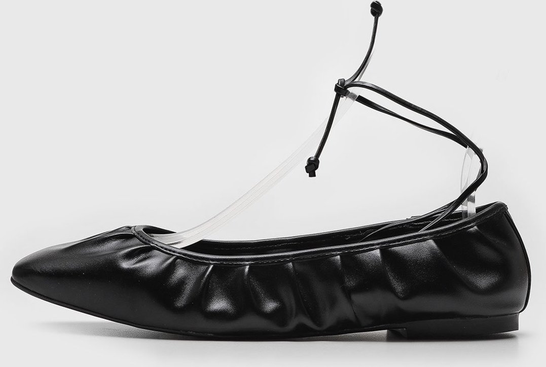 Sapatilha Via Mia Amarração Preta