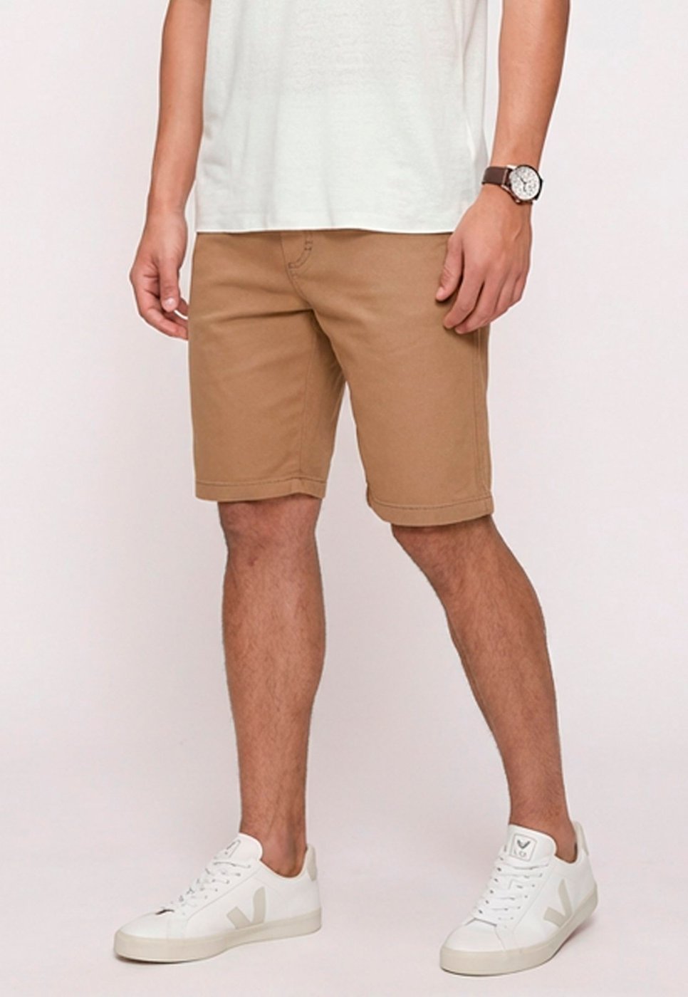 Imagem principal Bermuda Masculina Sarja Cós Elástico Casual Confortável Estilo Urbano Caqui Macaw caramelo/cáqui caqui Macaw caramelo/cáqui caqui