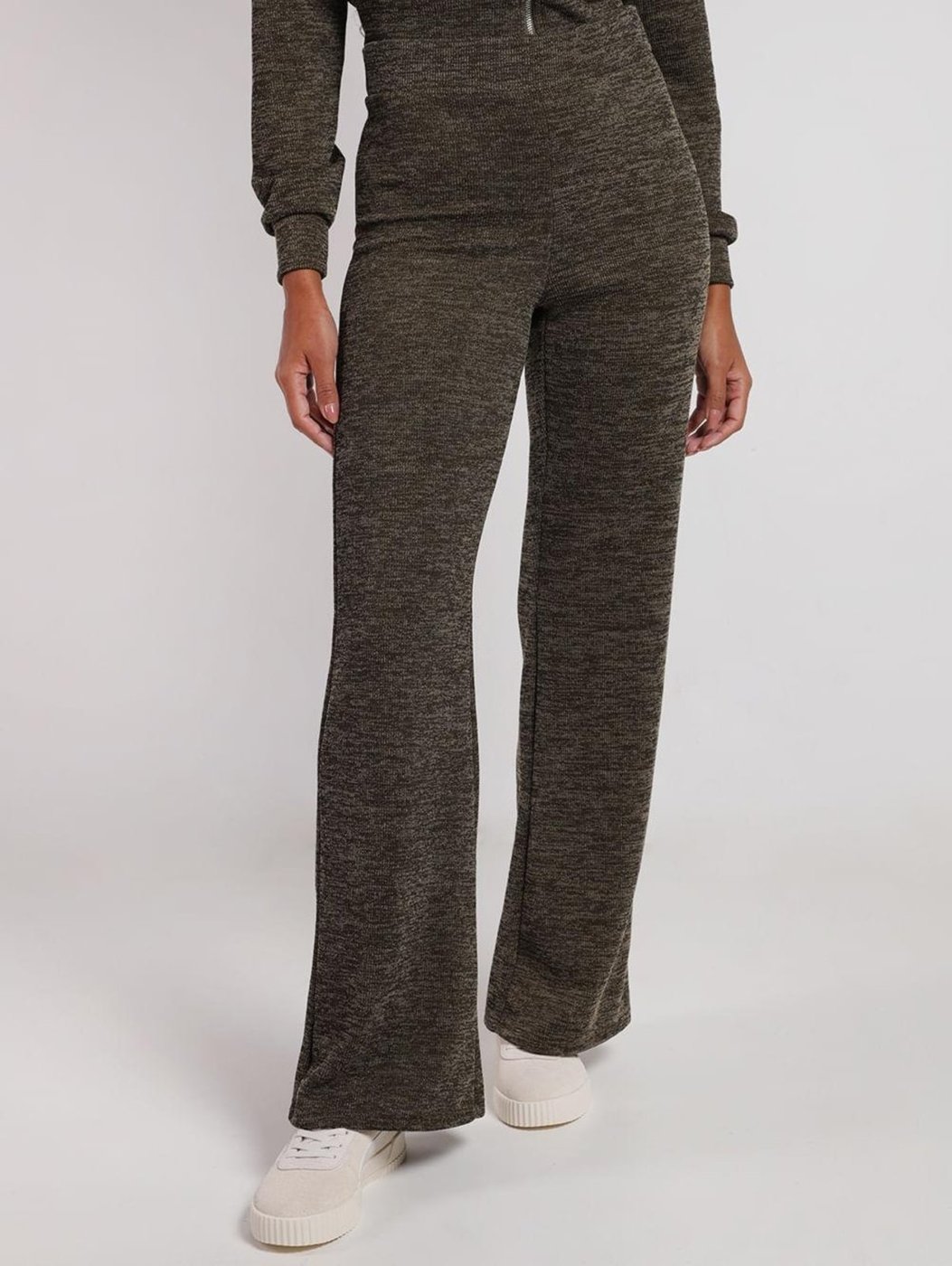 Calça Flare Autentique Feminina