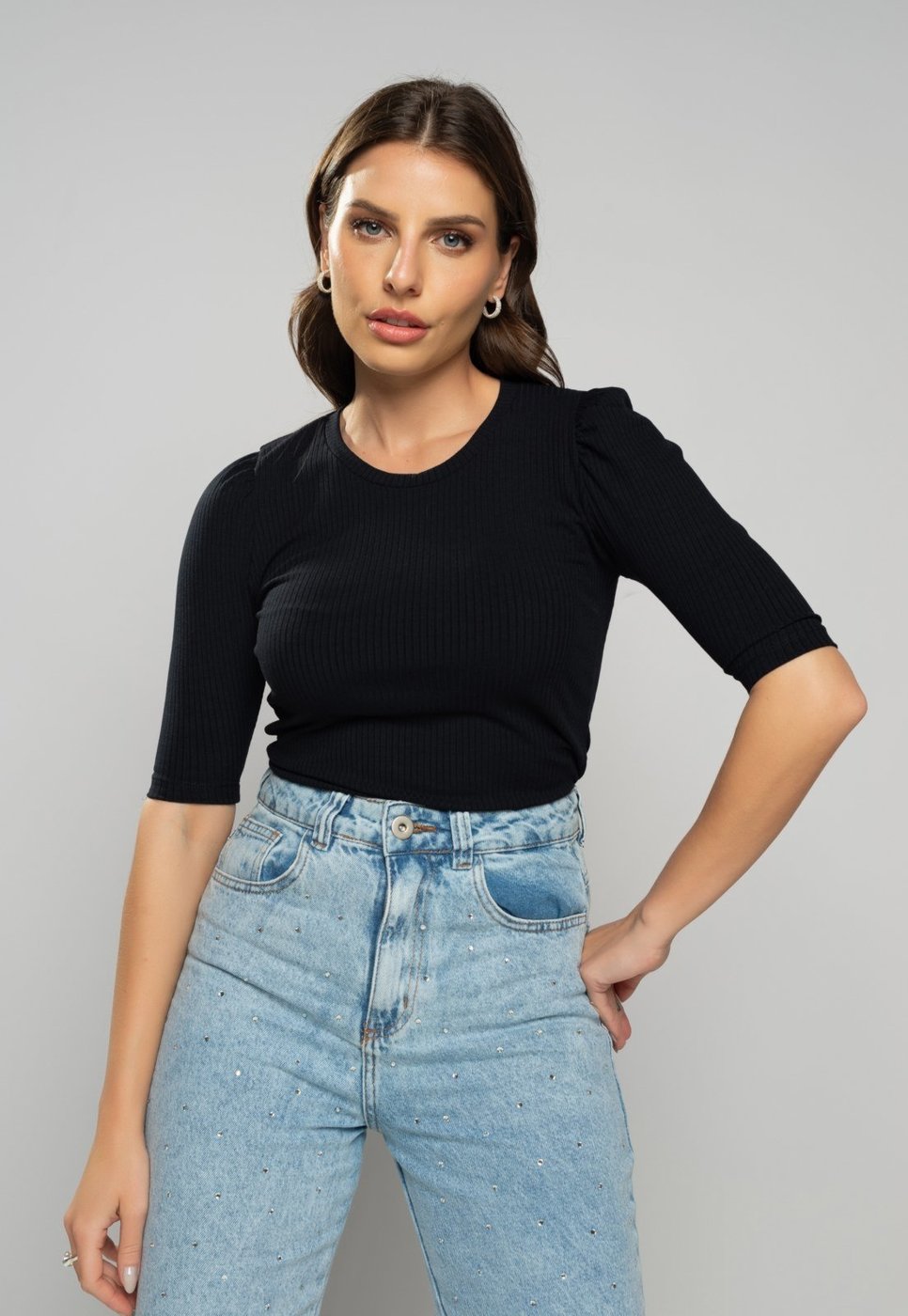 Blusa Salvatore Princesa Com Decote Redondo Preta