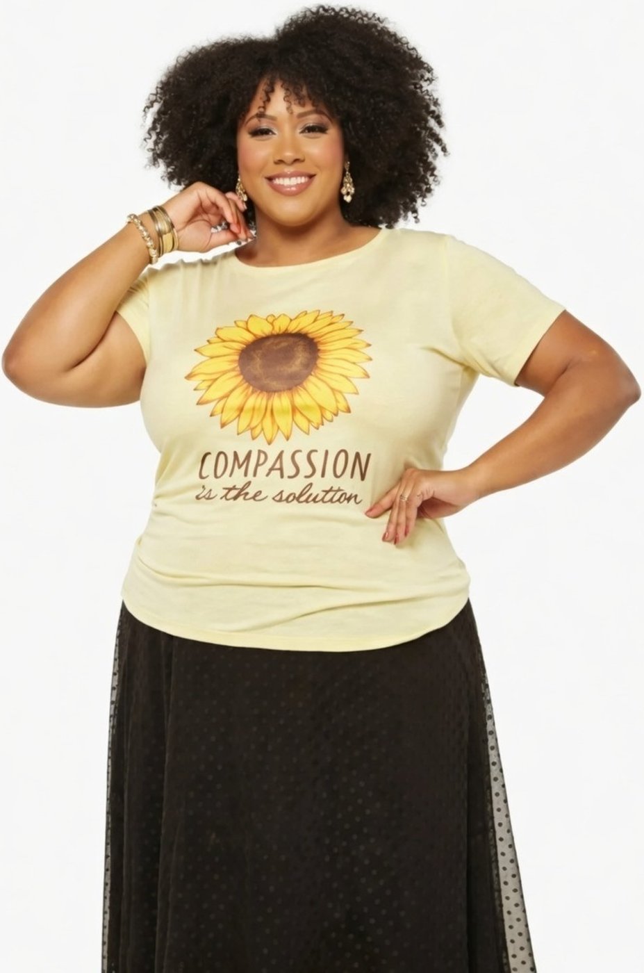 Imagem principal T-shirt Plus Size D Bell Outlet Fashion Compassion amarelo D BELL OUTLET FASHION amarelo