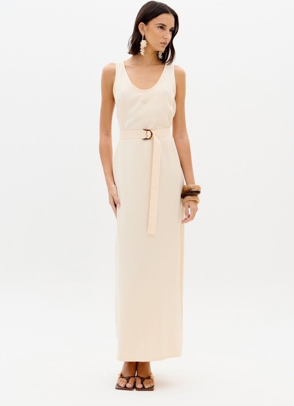 Vestido Super Midi Decote U Com Faixa