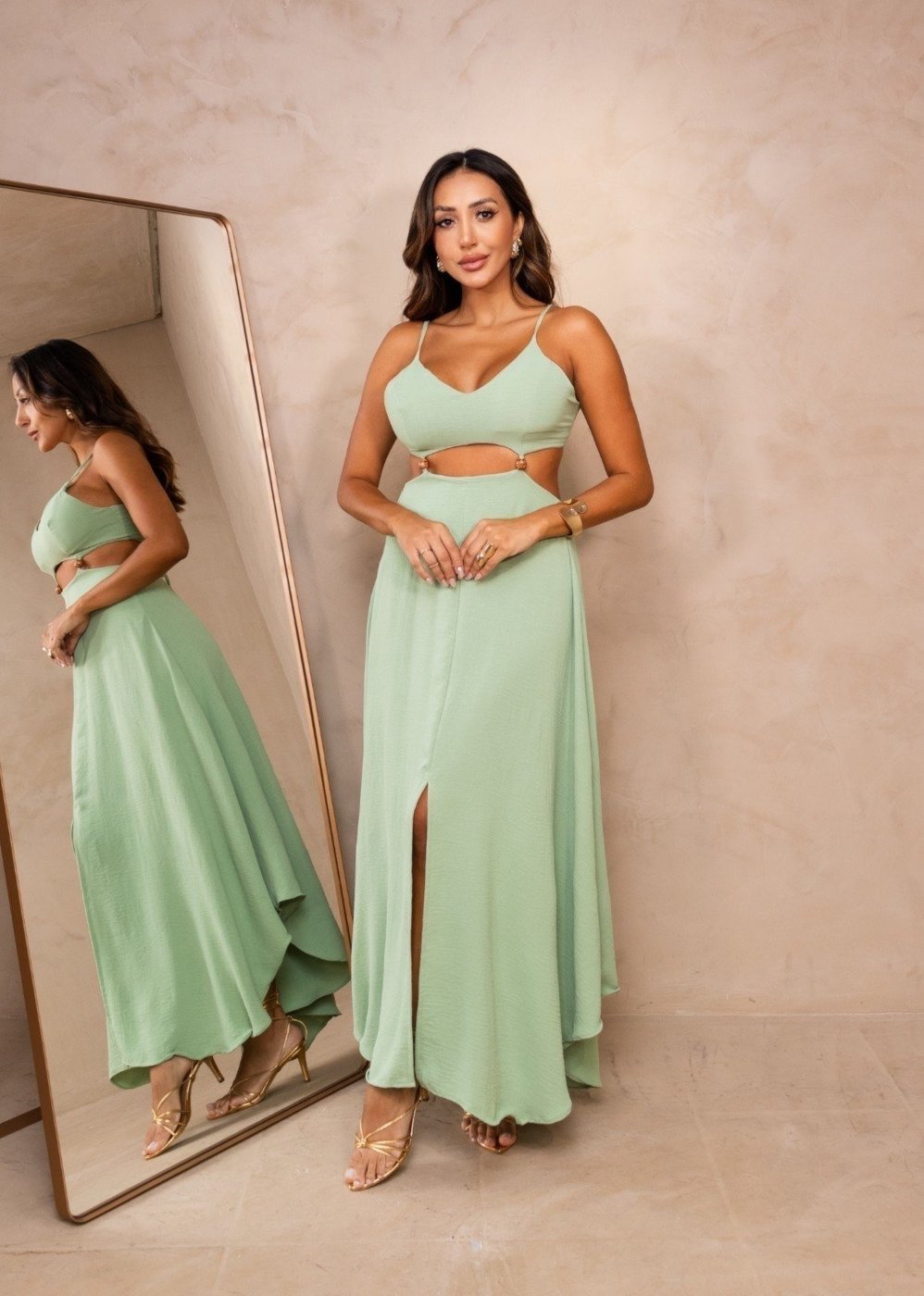 Vestido Midi Recortes Cut Out Alcinha Ynera Verde Oliva