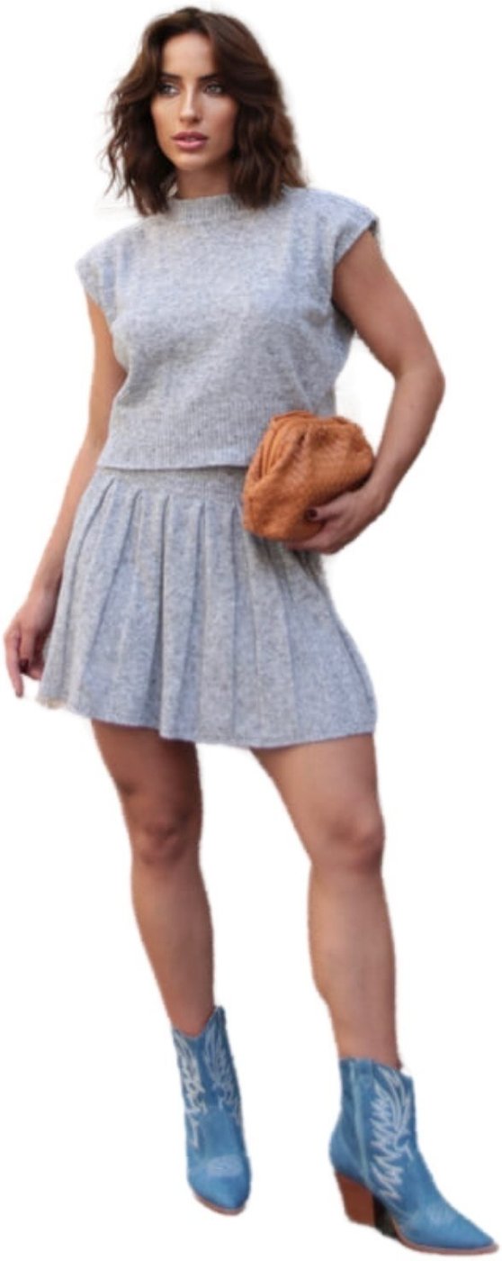 Imagem principal Conjunto Blusa e Saia Colegial Tricot Moda Mousse Catarina Claro Cia do Vestido cinza Cia do Vestido cinza