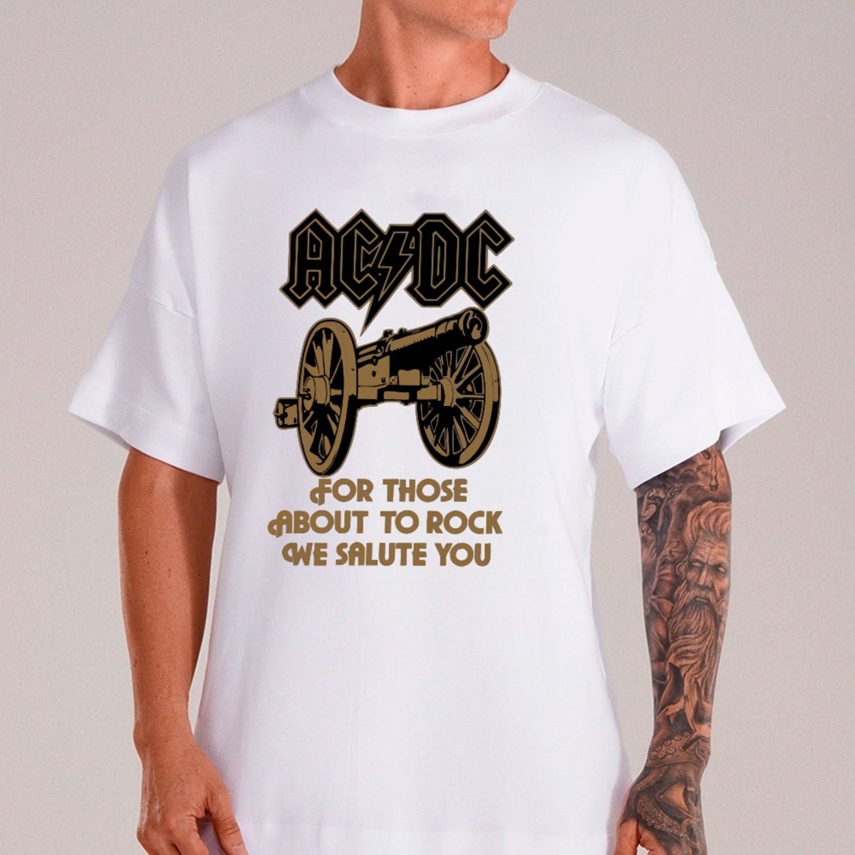 Imagem principal Camiseta Ousy Oversized AC DC Estampa Canhão Retrô Unissex preto ousy preto