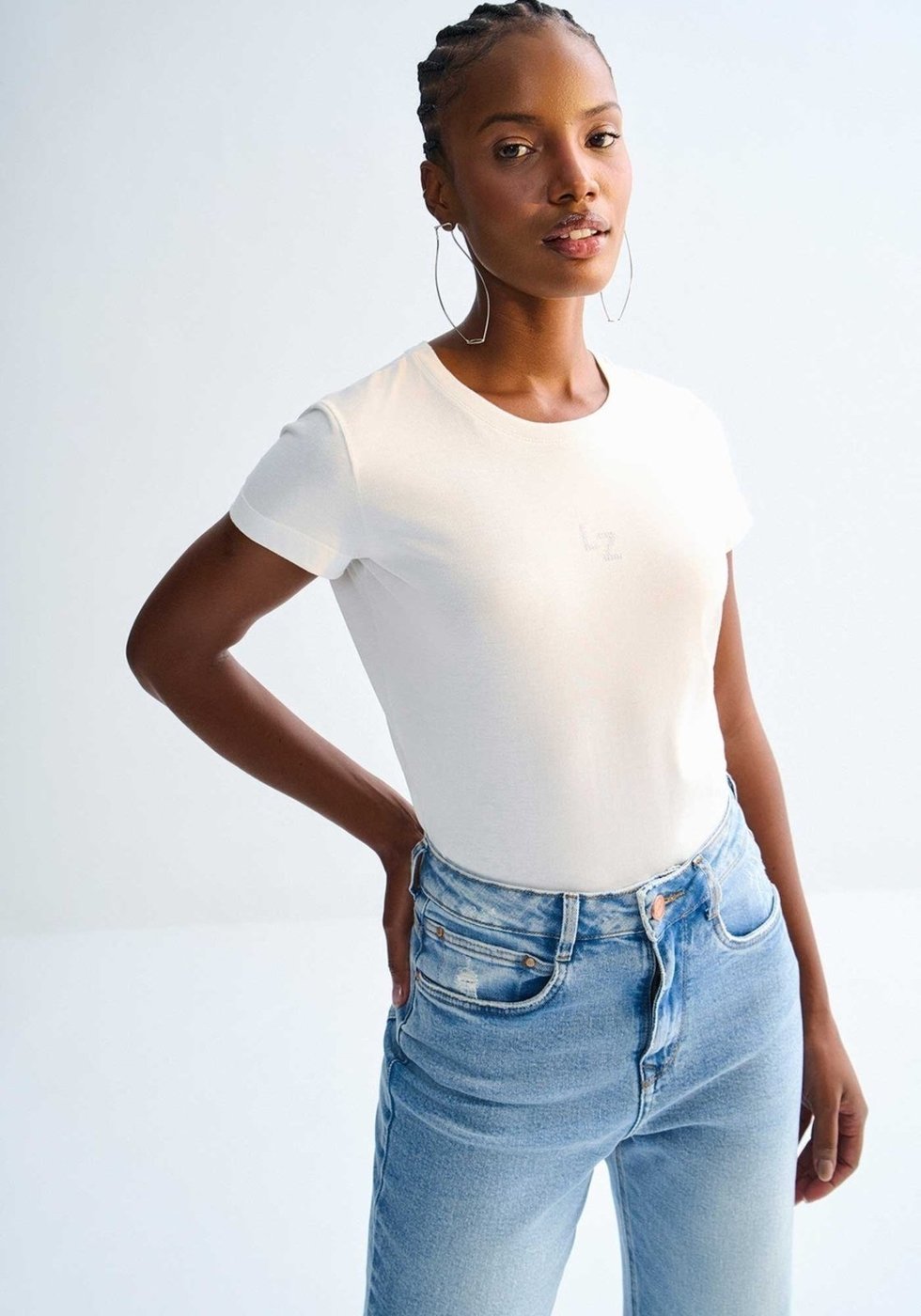 Imagem principal Blusa Lez a Lez Presenteável Manga Curta em Malha Prime Basic poás Lez a Lez poás