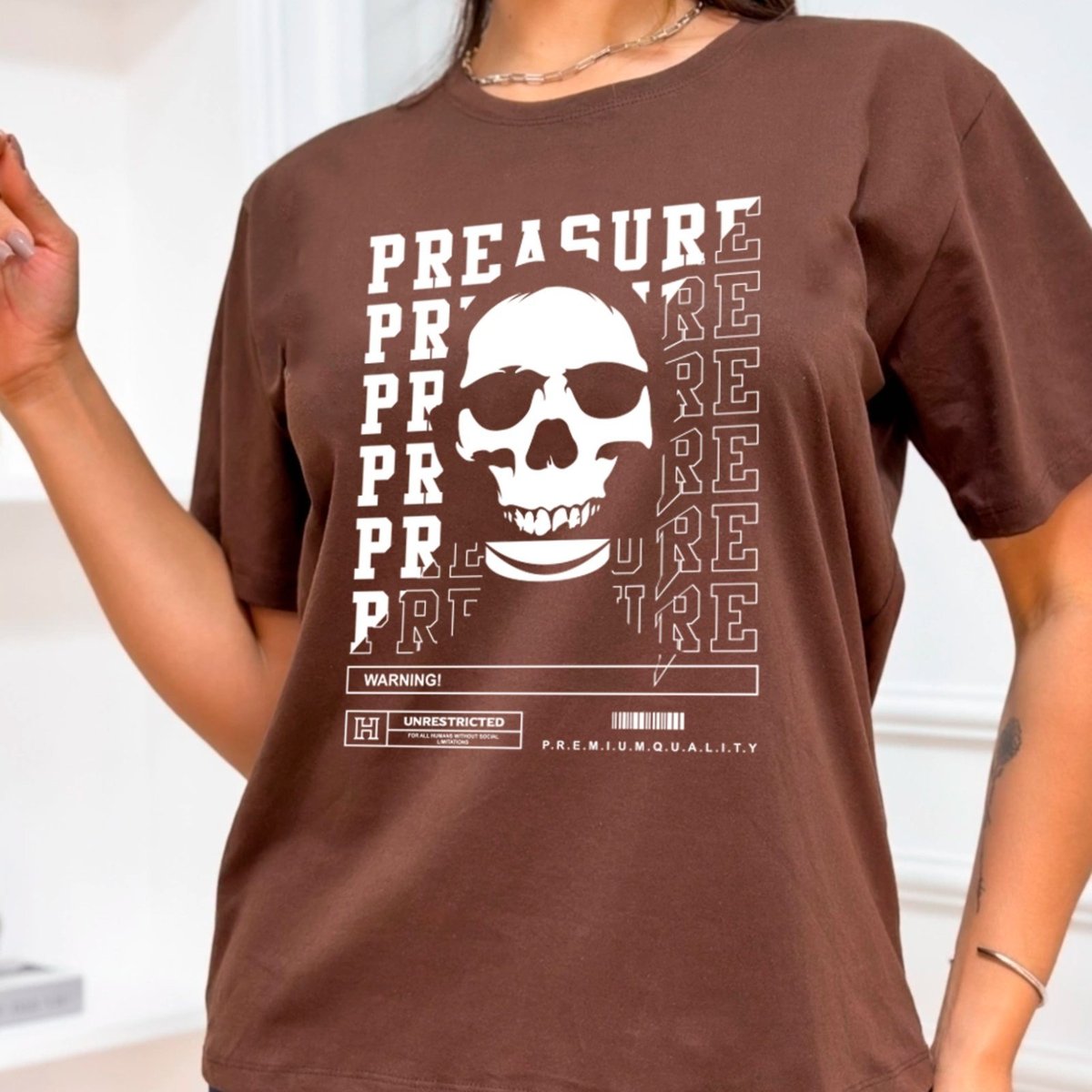 Imagem principal Camiseta Ousy Streetwear Pleasure Skull Oversized Unissex marrom ousy marrom