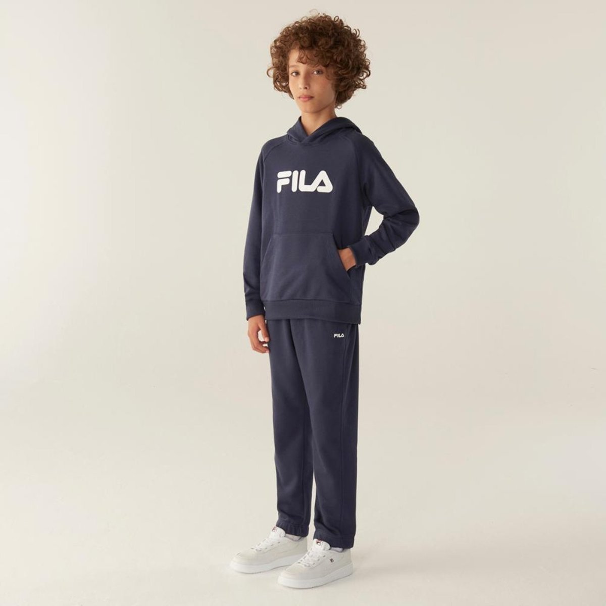 Calça Fila Regular Letter B. Juvenil