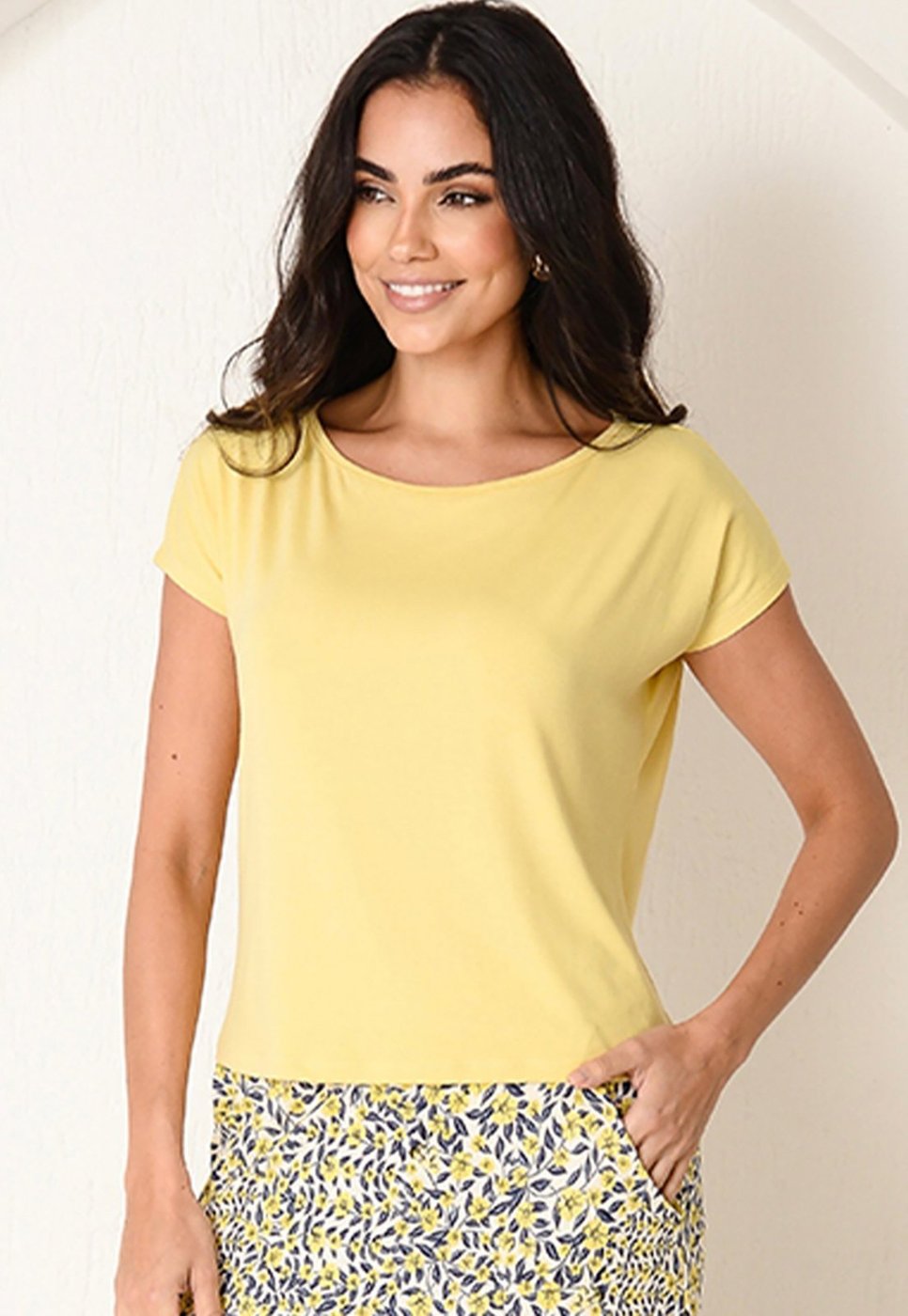 Imagem principal Blusa C Soltinha B’Bonnie Arielle Amarela B'Bonnie amarelo B'Bonnie amarelo