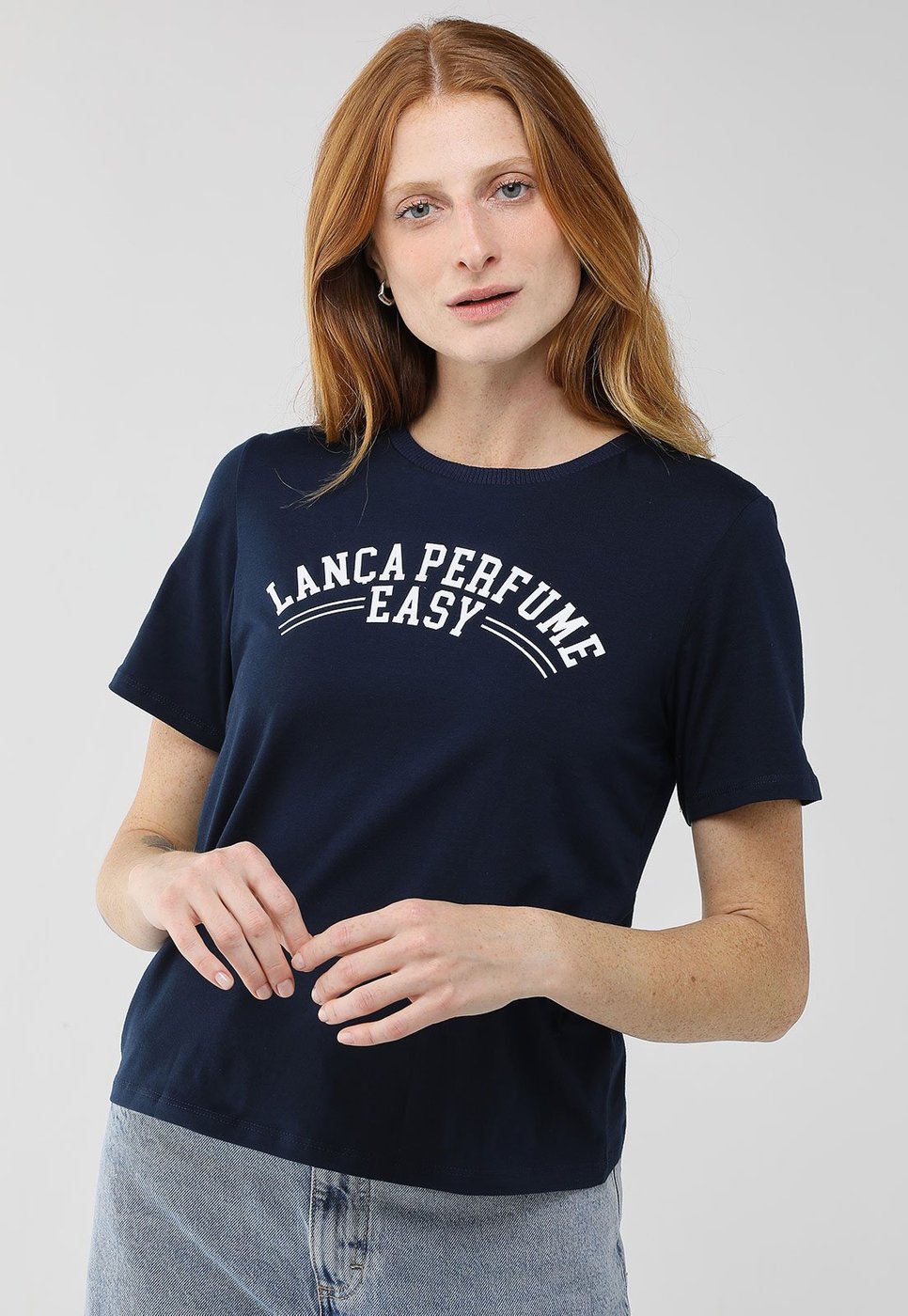 Imagem principal Camiseta Feminina Lança Perfume Estampa Easy azul marinho Lança Perfume azul marinho