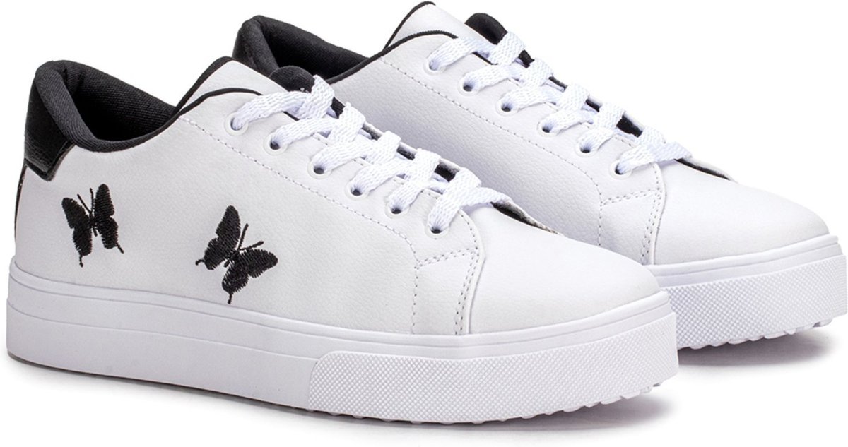 Tenis Feminino Casual Branco Borboleta Confortável