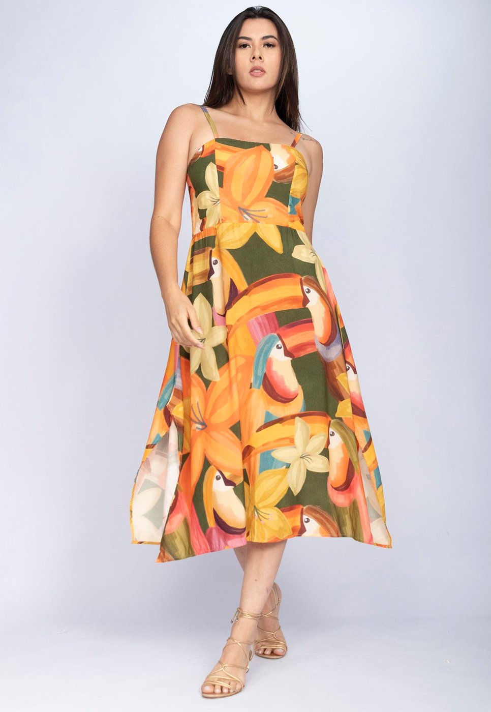 Vestido Amazonia Vital Midi Alça Fina Estampa Flowers & Tucanos