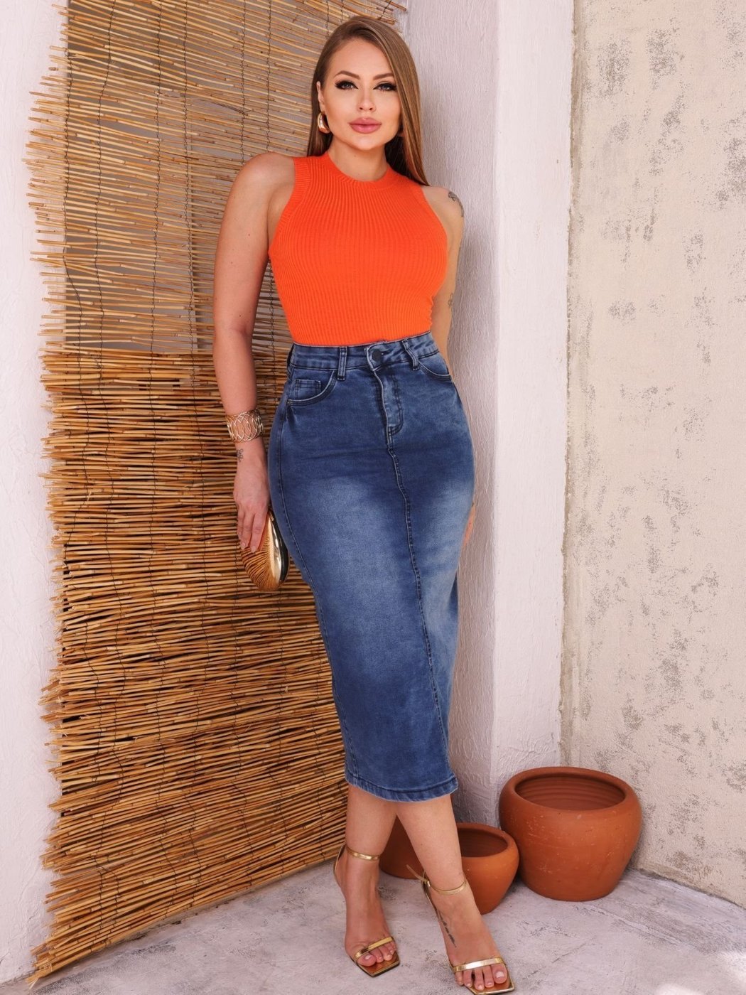 Saia Patria Brasil Mídi Jeans Feminina Cós Alto Fenda Traseira