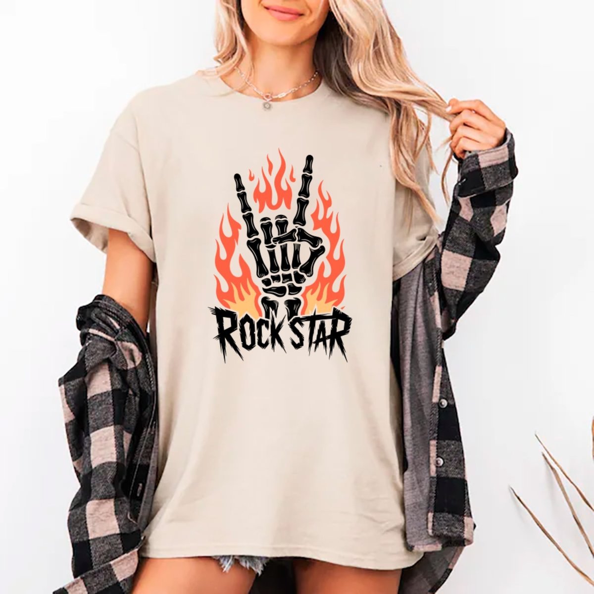Imagem principal Camiseta Ousy Streetwear Rock Star ão Esquelética Oversized Unissex Off White off-white white ousy off-white white