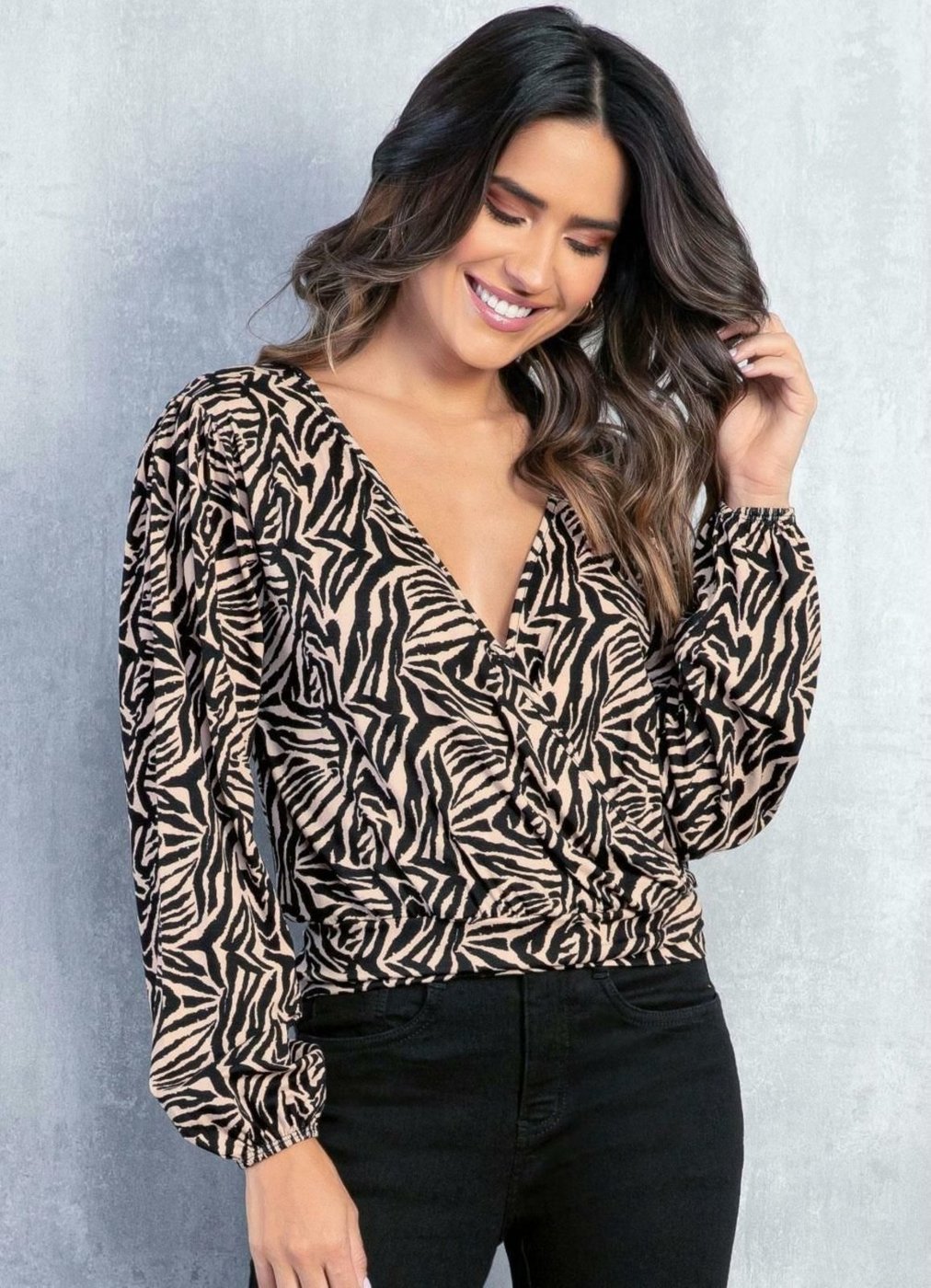 Imagem principal Blusa Transpassada Mangas Bufantes Zebra Quintess rosa Quintess rosa