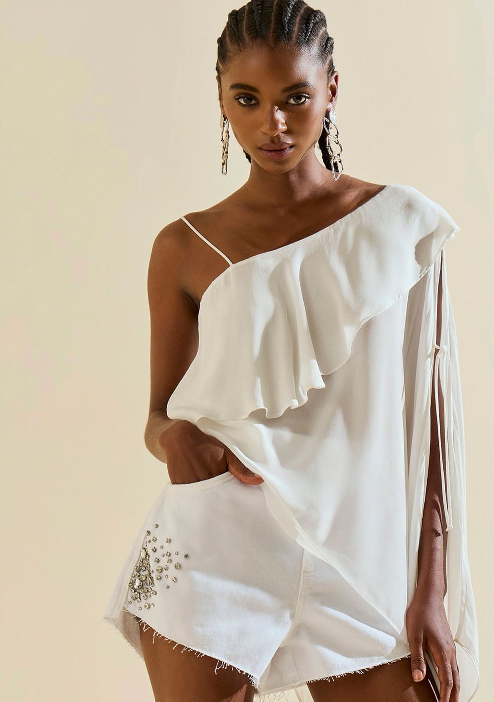 Shorts Morena Rosa Reto Média Branco