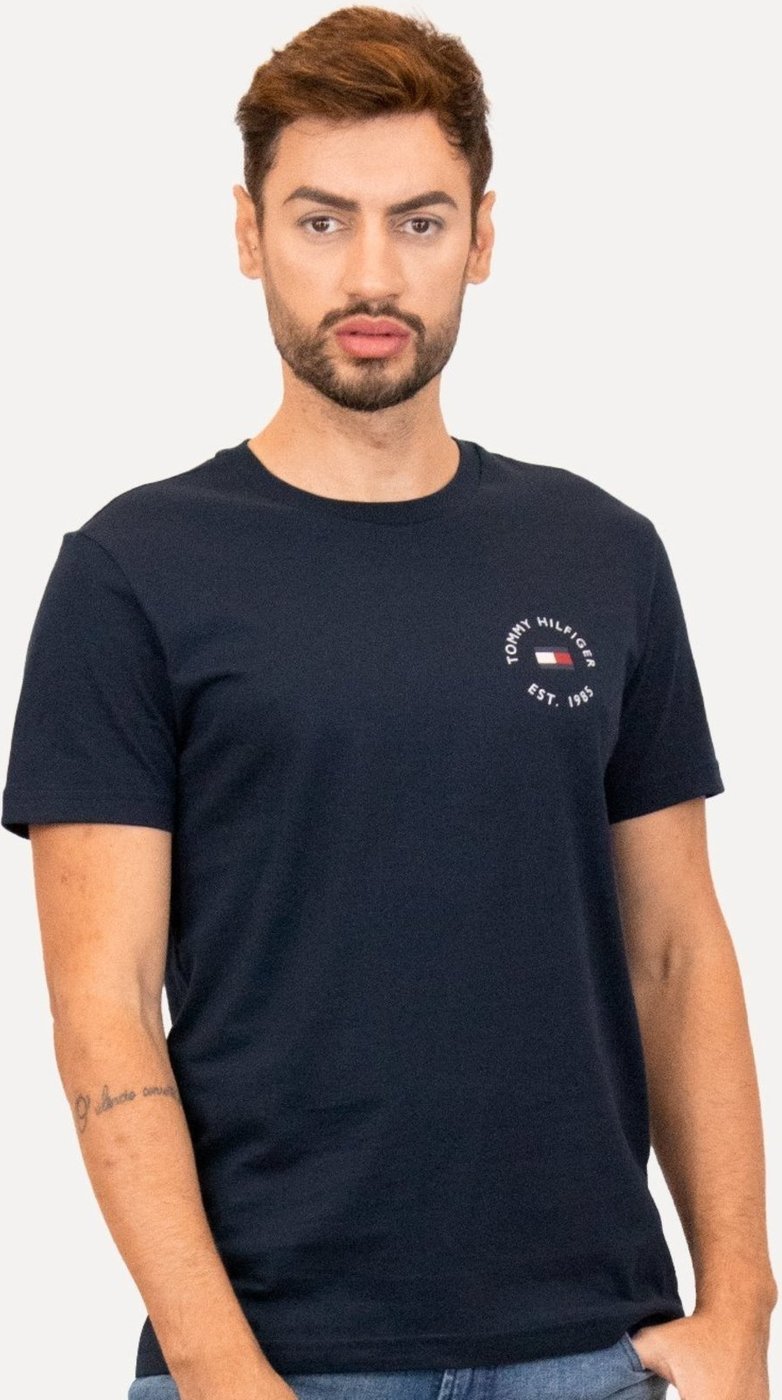 Imagem principal Camiseta Tommy Hilfiger Masculina Roundle Logo Chest azul marinho Tommy Hilfiger azul marinho