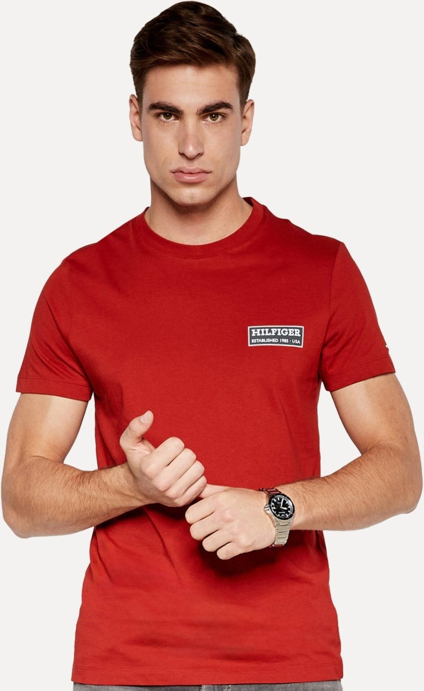 Imagem principal Camiseta Tommy Hilfiger Masculina Regular Printed Badge Color Vermelha vermelho Tommy Hilfiger vermelho