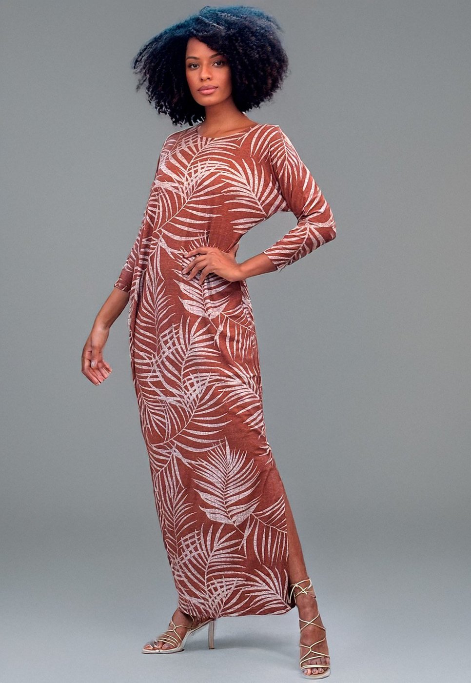 Vestido Longo Morcego Cabanafree Assimétrico Estampa Palmas Terra