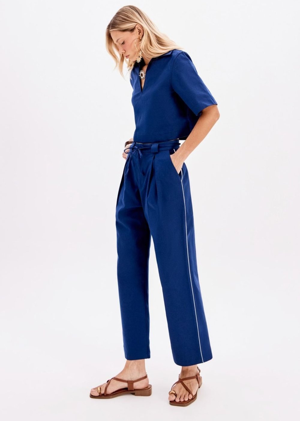 Calça Reta Com Amarração