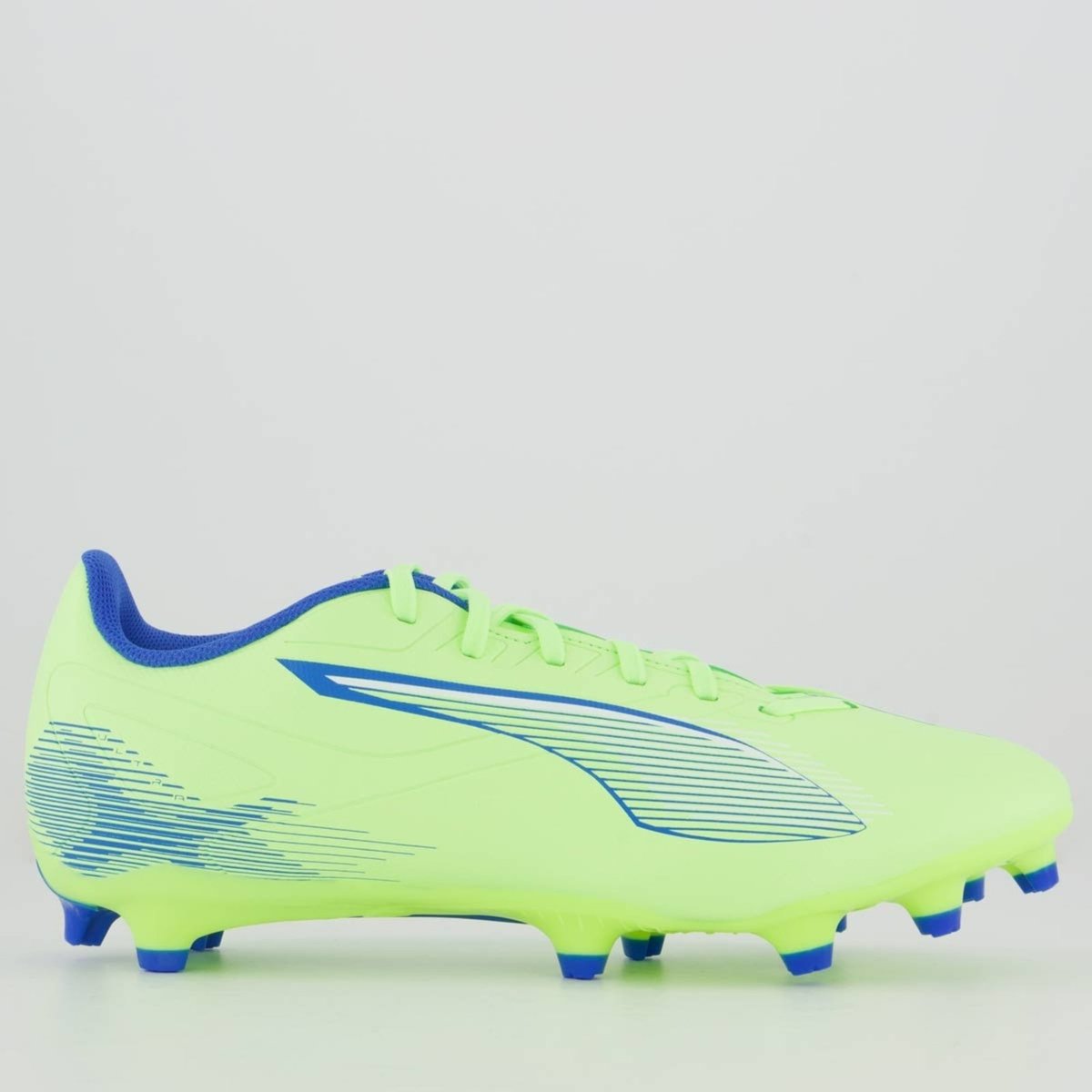 Chuteira Puma Ultra 5 Play FG/AG Campo e Branca