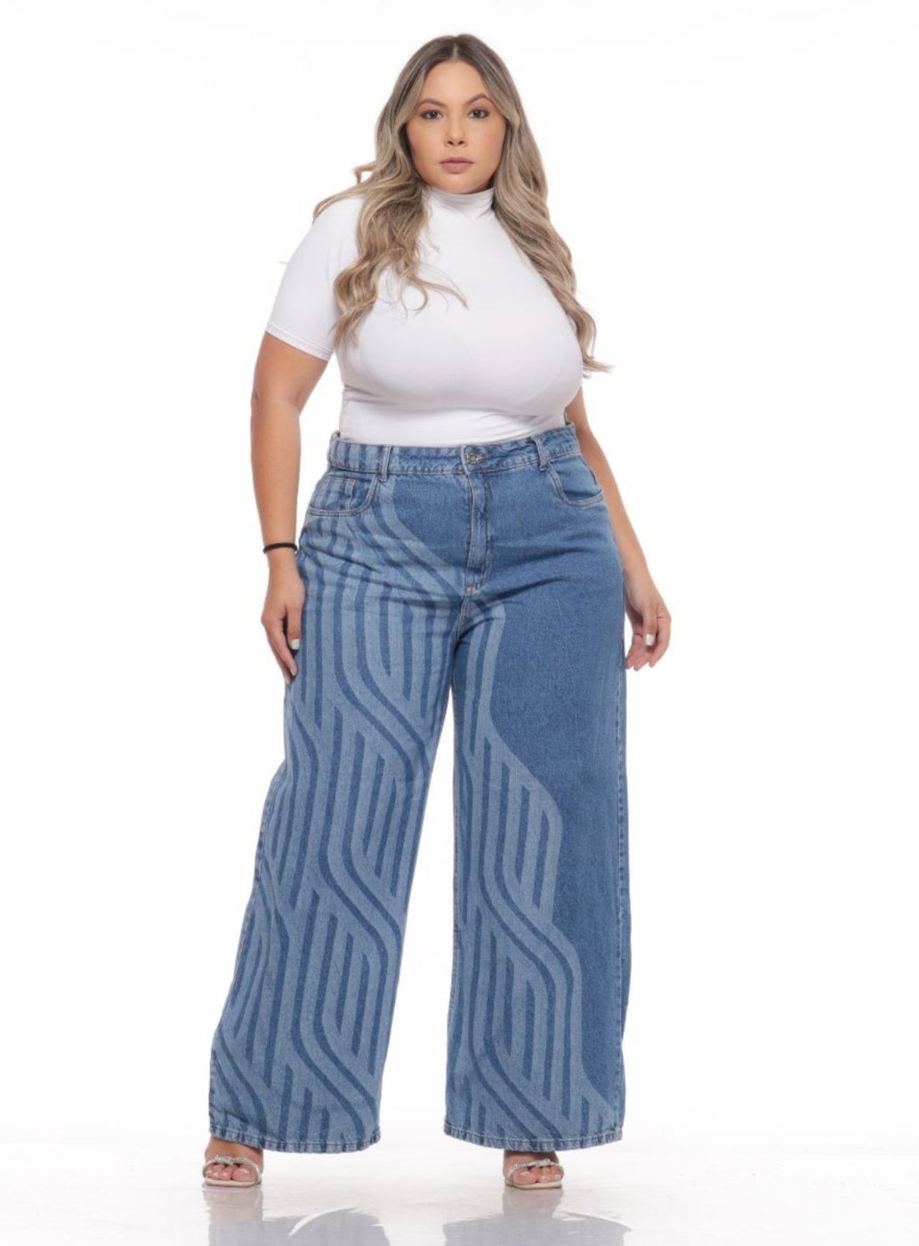 Calça Feminina Jeans Wide Leg Plus Estampa Laser