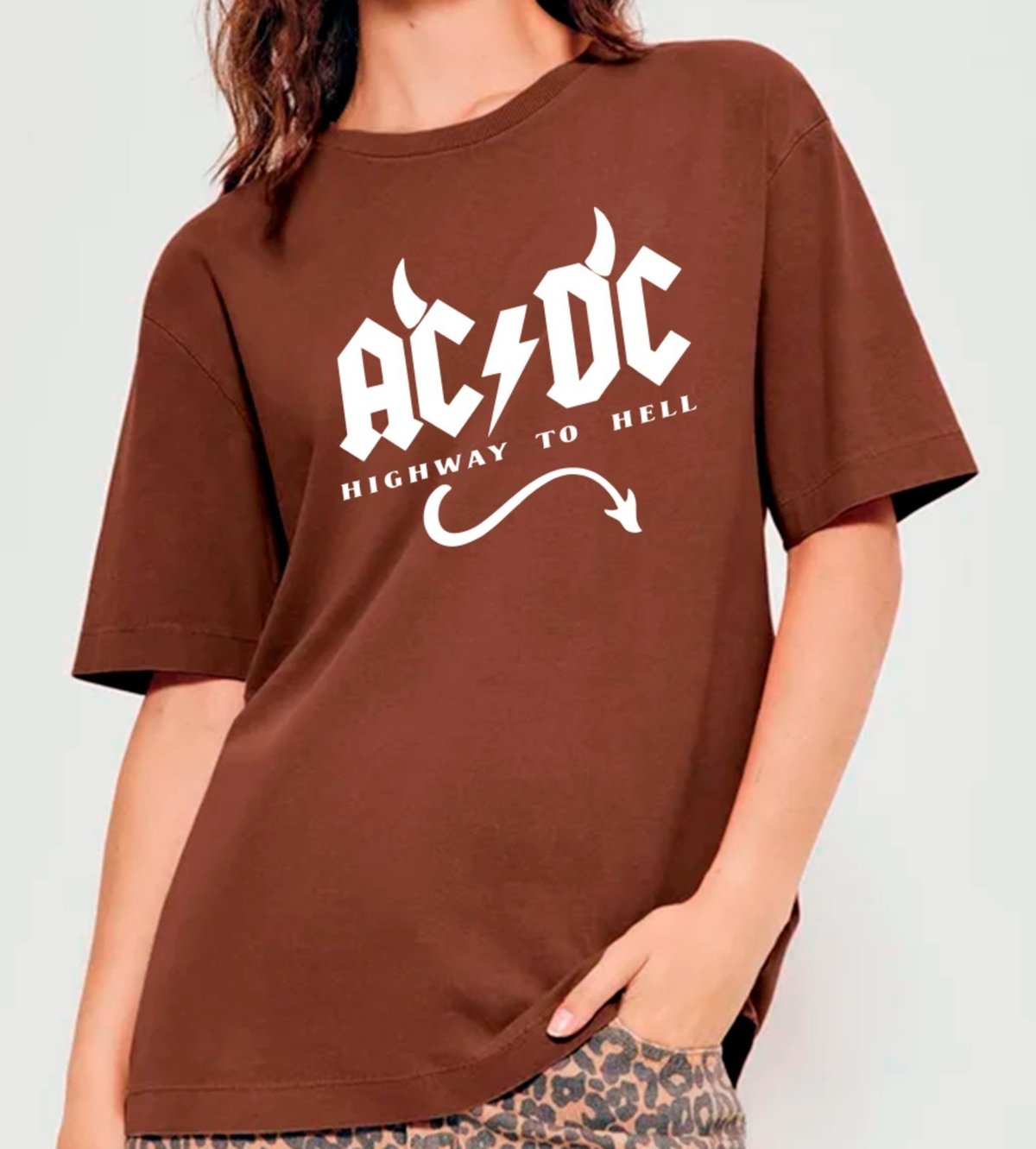 Imagem principal Camiseta Ousy Básica AC DC Ícone do Rock Highway To Hell Unissex marrom ousy marrom